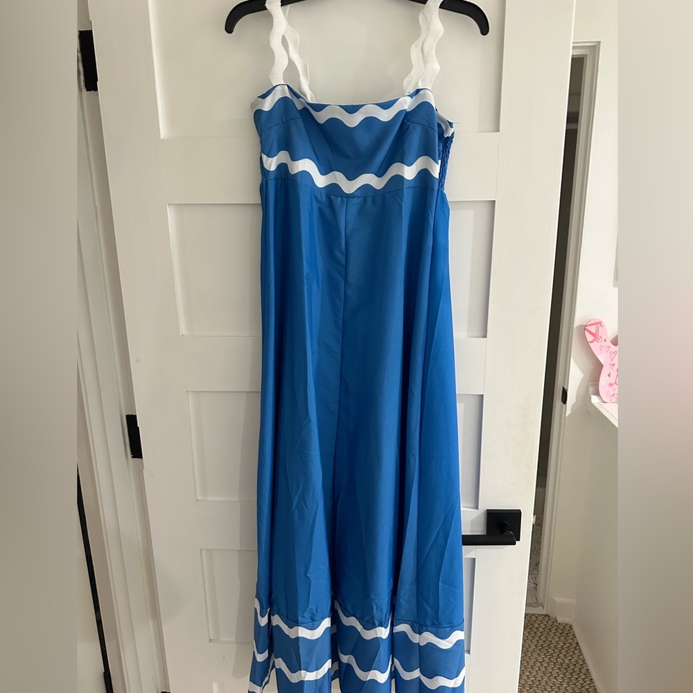 blue and white ric rak long dress size 2